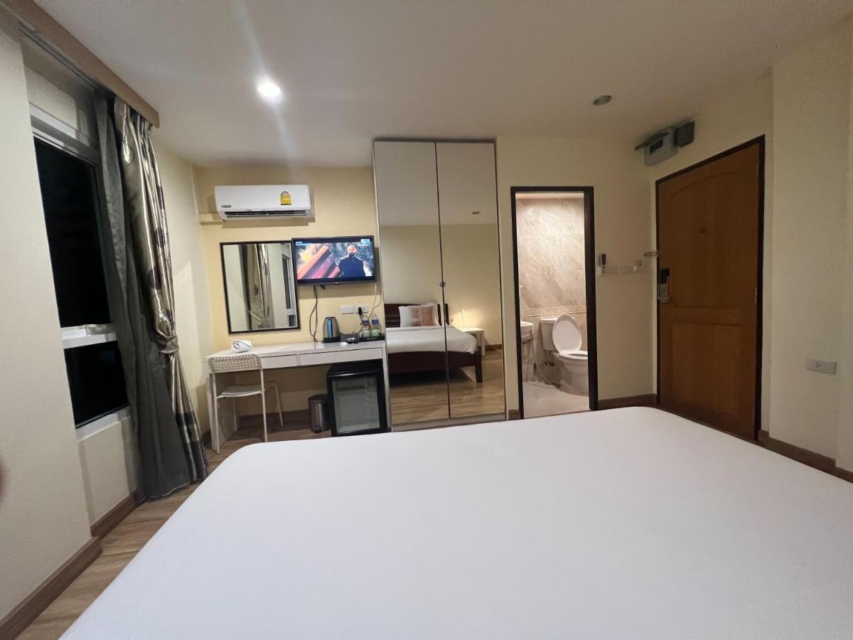 V Check Inn Sukhumvit 22 กรุงเทพมหานคร ภายนอก รูปภาพ