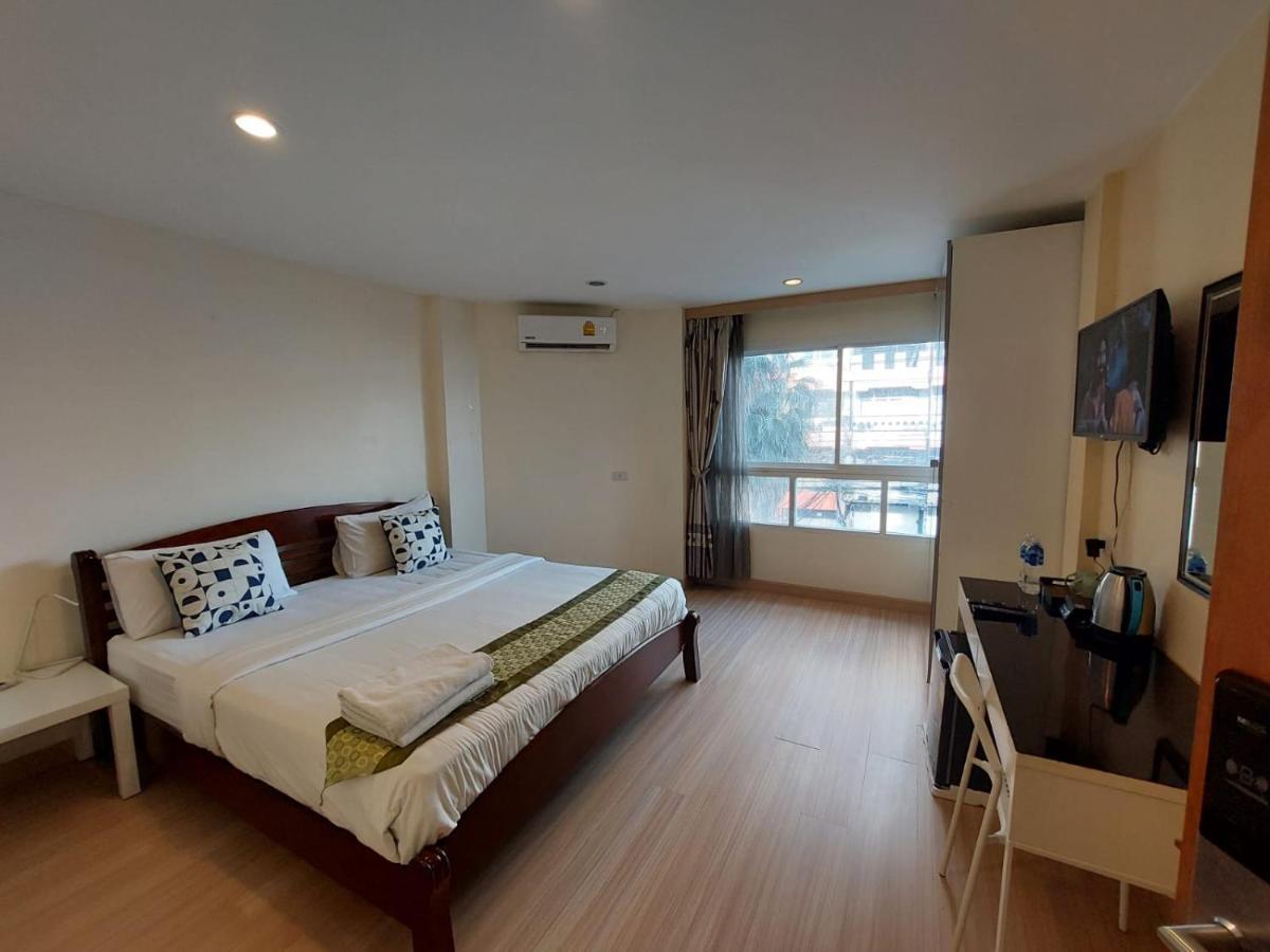V Check Inn Sukhumvit 22 กรุงเทพมหานคร ภายนอก รูปภาพ